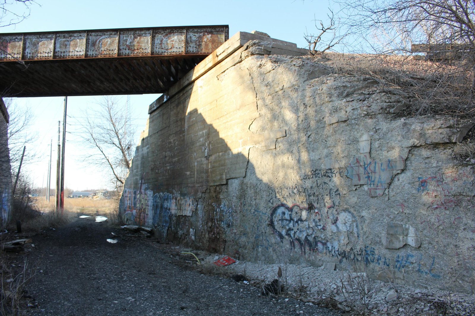 East abutment